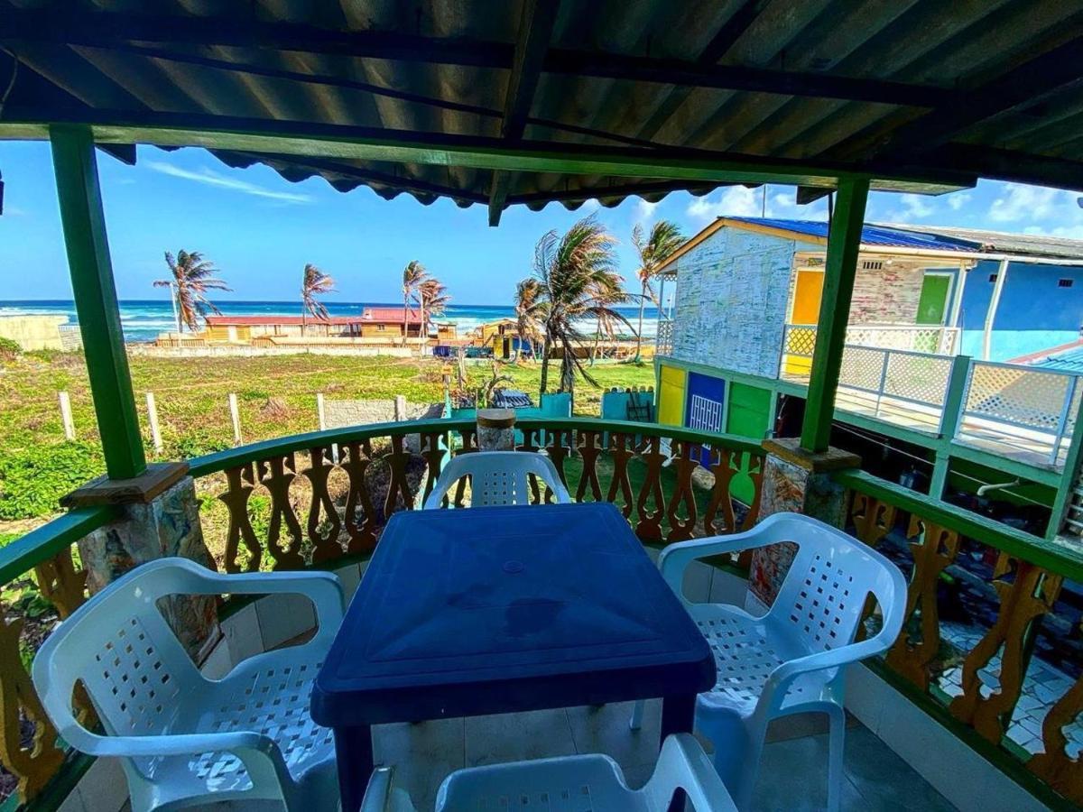 Yellow Moon Guesthouse & Apartments San Andres  Luaran gambar